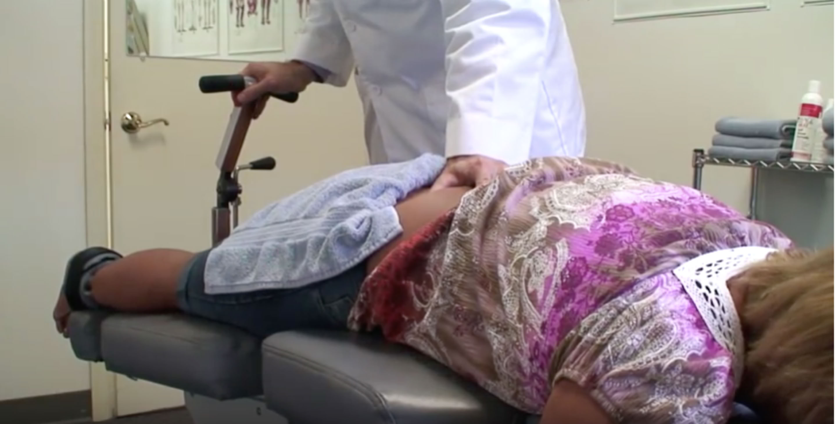 Non-Surgical spinal decompression video