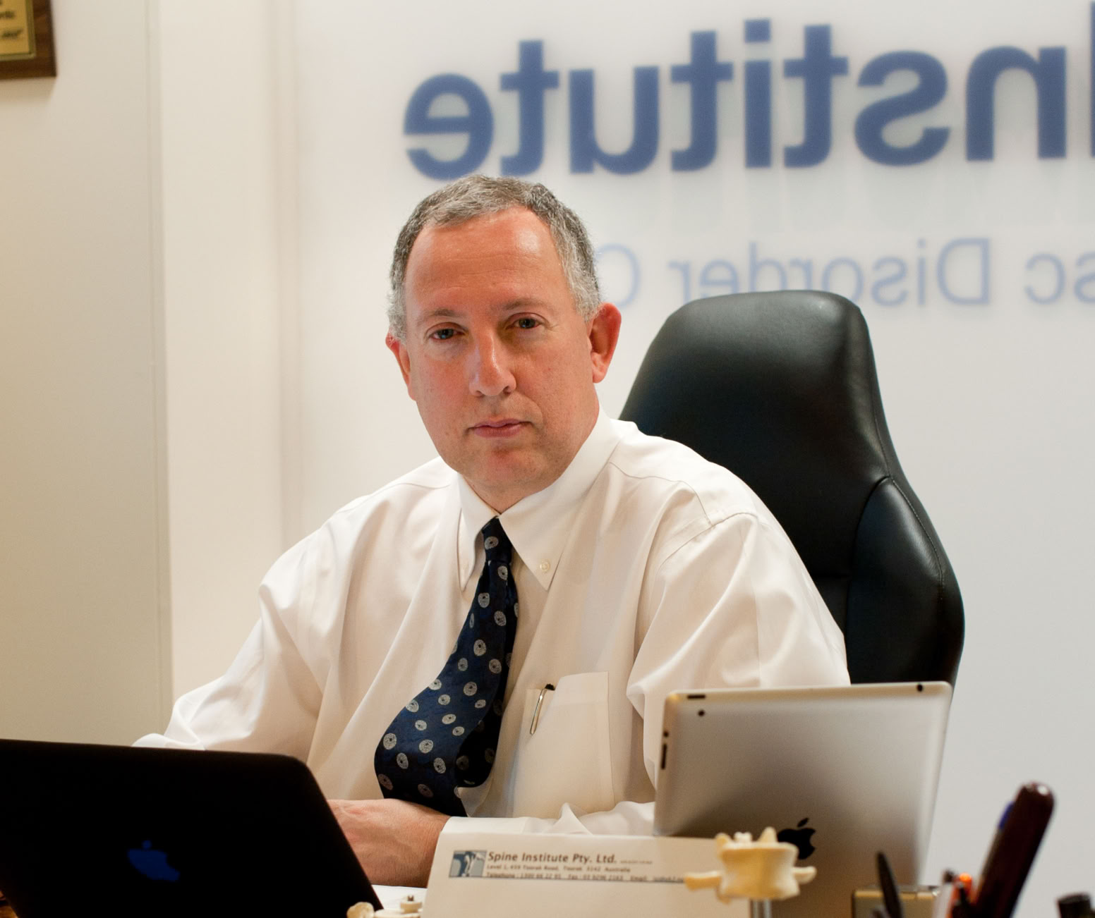 About Dr. Sommer The director of the Spine Institute Non-Surgical Decompression Centre Melbourne Australia